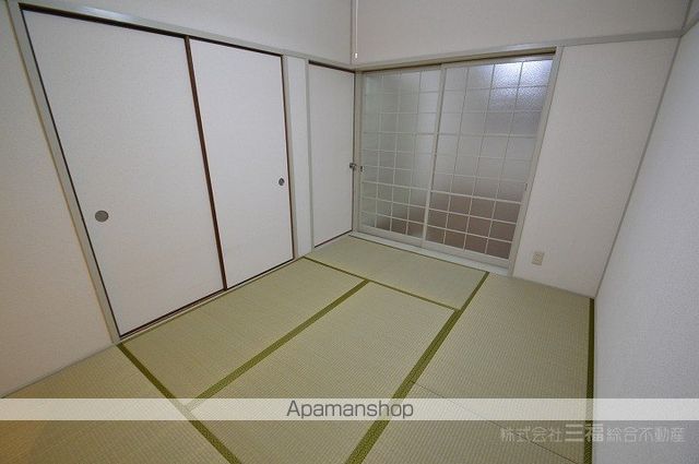清香マンションの内装写真