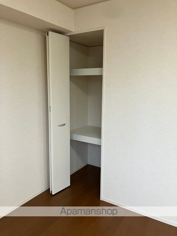 BEE HOUSEの内装写真