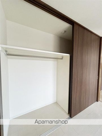 Luxuryの内装写真