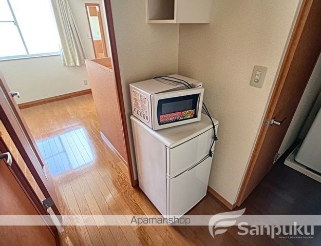 レオパレスグランド カメリアIIIの内装写真