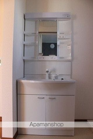 シャンドゥリエ今渡の内装写真