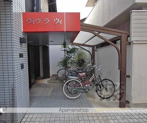 コーポヴィヴラヴィの玄関写真