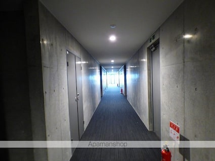 Ｋ　ｃｏｕｒｔ[4LDK/113.42m2]の共用部8