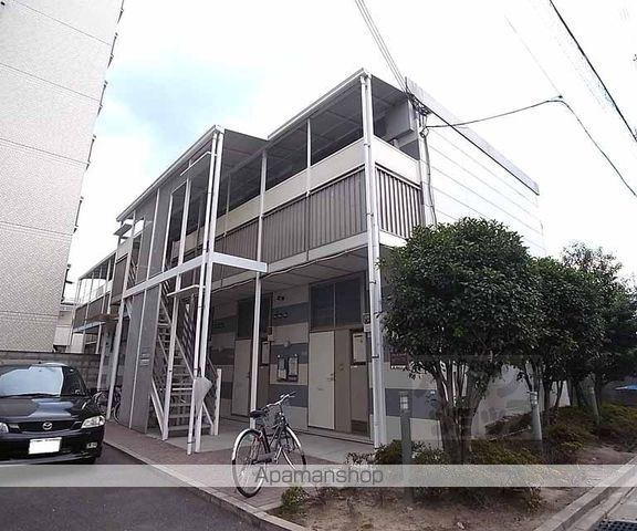 レオパレス新大宮の外観写真