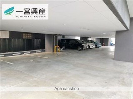 ＧＡＲＩＲＥＯ　ＶＩＮＧＴＣＩＮＱ　ＴＥＲＲＡＣＥ[1LDK/35.37m2]の駐車場