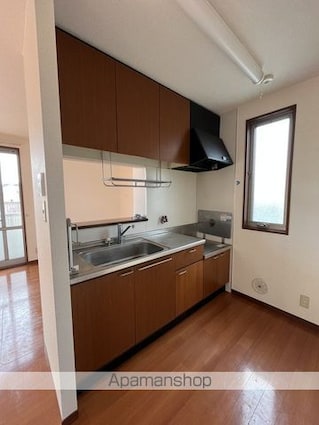 エミネンス小雑賀[3LDK/73.47m2]のキッチン