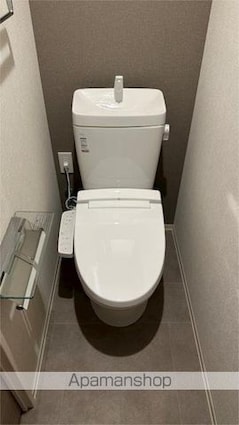 アルファレジデンシア南千住[1K/30.19m2]のトイレ