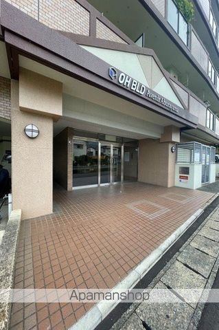 アベニール油山の玄関写真