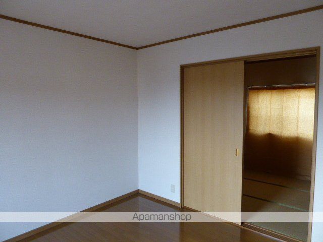 吉川貸家IIの内装写真