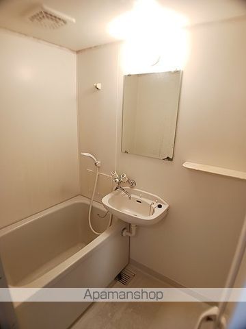 シティハイツ住崎Bの内装写真