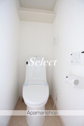 神奈川県横浜市金沢区六浦東１丁目[1K/16.66m2]のトイレ