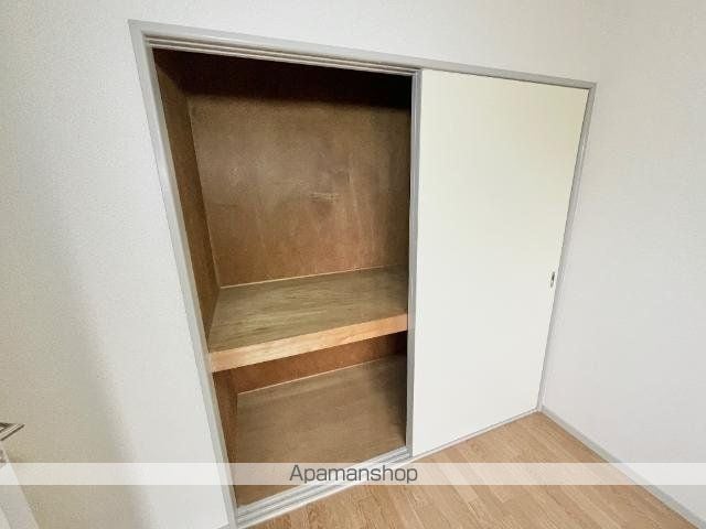 エスポアロイヤルの内装写真