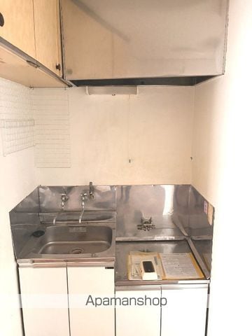 三共精器の内装写真