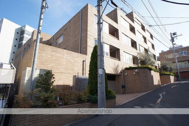 テラッツァ表参道の外観写真