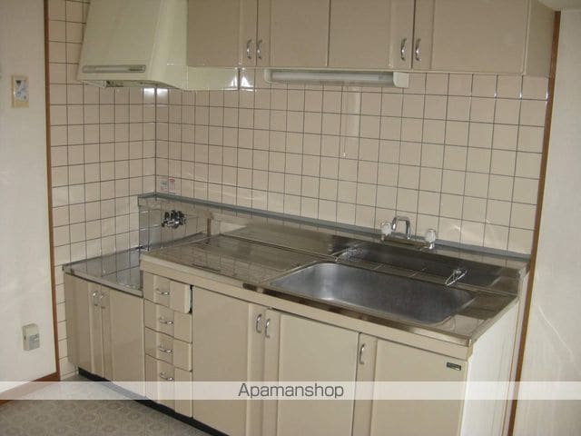 センチュリーコート緑の内装写真