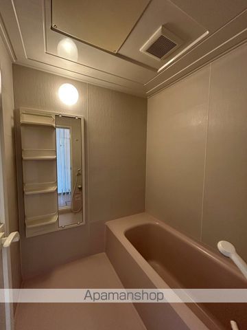 プレキャトランの内装写真