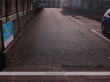 レオパレスルーチェⅡ[1K/23.18m2]の駐車場