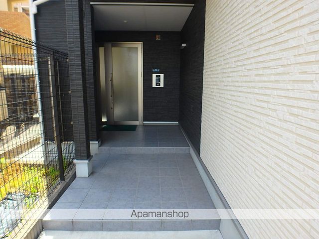 ARIETTAの玄関写真
