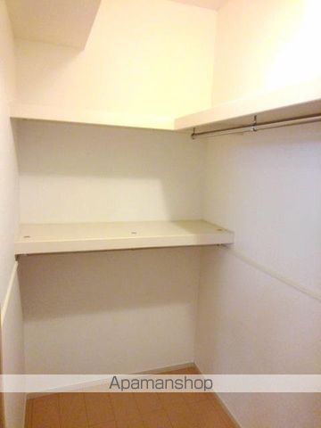 メゾン　ド　ソレイユ[1LDK/47.08m2]の収納