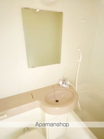 カトレアIIの内装写真