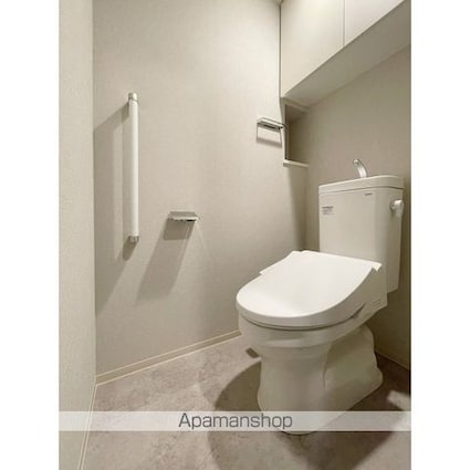 ジオエント浅草雷門[2DK/40.85m2]のトイレ