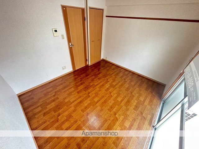 第3年見マンションの内装写真
