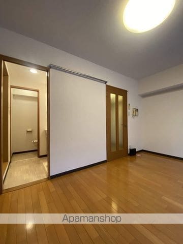 アールズコート本郷の内装写真