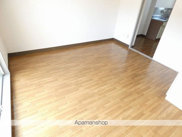 マンションカトレアIの内装写真