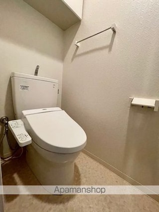 滋賀県大津市京町３丁目[1R/29.48m2]のトイレ