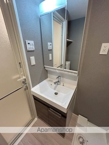 ガレリアレジデンス石川町の内装写真
