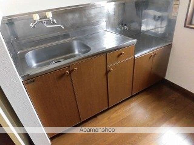 レフィナードAの内装写真