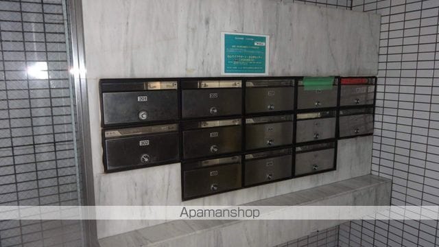 プレアール古船場町の玄関写真