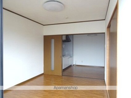 ロイヤルハイツ[3DK/56.85m2]の内装3