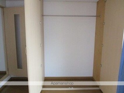 レオパレスカーサ[1K/23.18m2]の収納