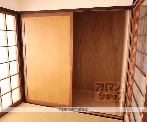 下殿田町 貸家の内装写真