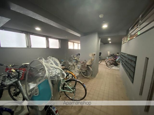 ホウライツルビル[4LDK/85.64m2]の共用部5