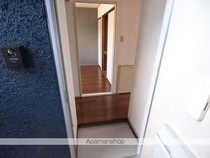 プレジール高出Ｂ棟[2DK/46.09m2]の玄関