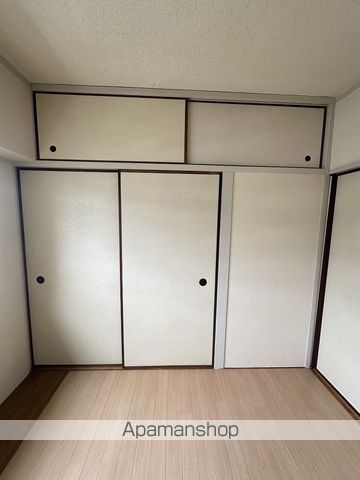 ヴィラナリー川津1号棟の内装写真