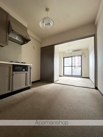 ライオンズマンション仲間町壱番館の内装写真