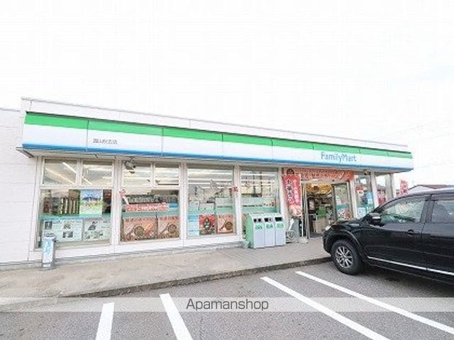 アラックス秋吉 B棟の周辺写真