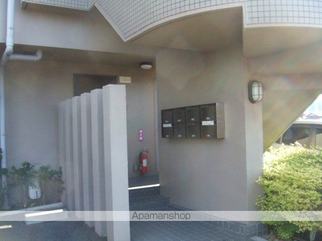 シーバンスの玄関写真