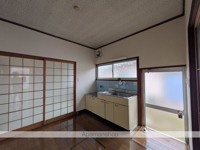 山陽本線 西阿知駅 徒歩17分 1階建 築47年の内装写真