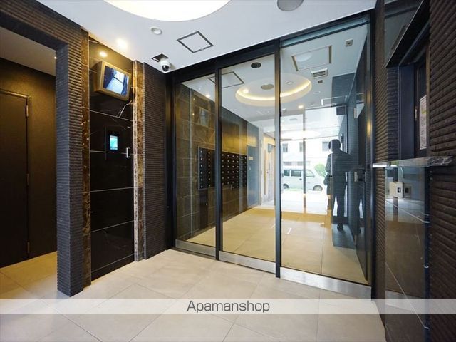 CREST TAPP大曽根IIの玄関写真