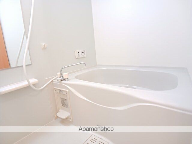 apartment 秋田県由利本荘市石脇字田尻30-8
地図を見る