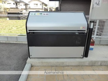 シャルマン[1LDK/50.42m2]の共用部1