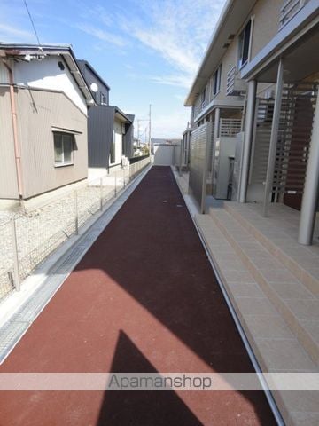 PLAZA下轡田の玄関写真