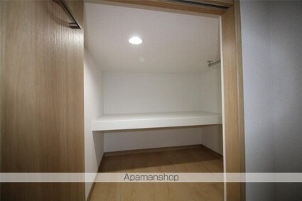 Ｌｕｔｏｒｉｉｎｅ[1R/31.98m2]の収納