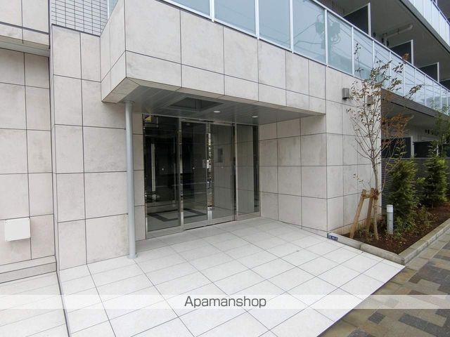 GENOVIA本所吾妻橋SKYGARDENの玄関写真