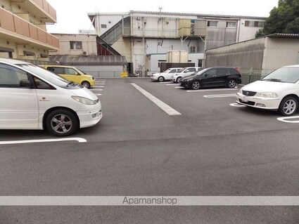 愛知県小牧市元町４丁目[1LDK/41.5m2]の駐車場3