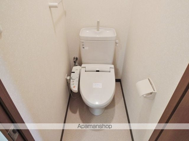 ロイヤルクイーンズパーク江坂の内装写真